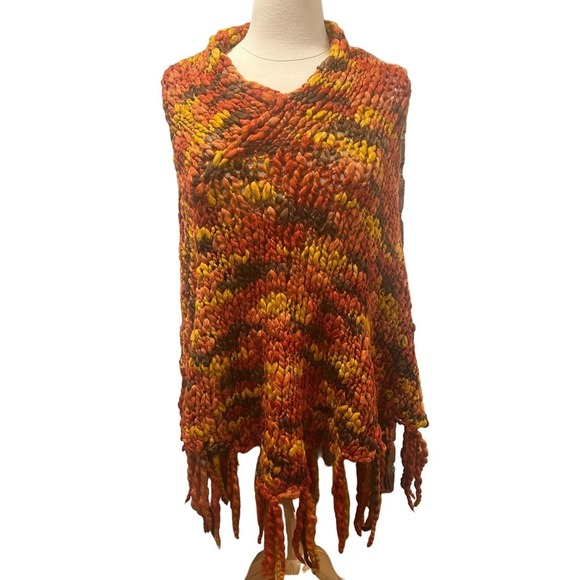Micco Made in Japan Wool Poncho - Picture 1 of 8